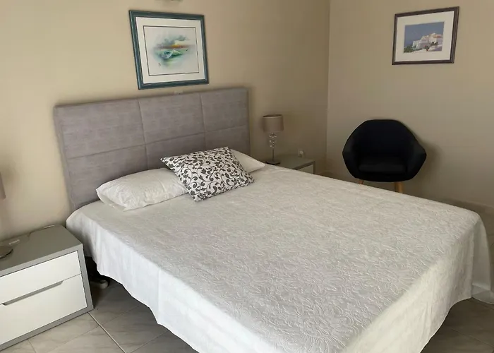 Fuer 4 Personen By Interhome Lagos